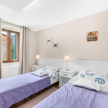 Charmantes In Mit Privatem Pool Casa vacanze *
